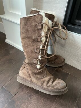 UGG Whitley Tall Brown Leather Suede Sheepskin Lined Boots Women’s Size 5